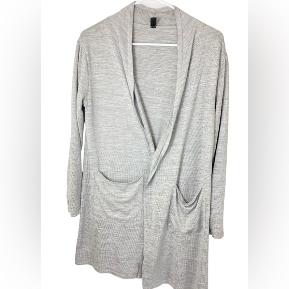 32 Degrees Women’s  S/M Cool Gray Open Front Wrap Lightweight Pockets Cardigan - Picture 1 of 6
